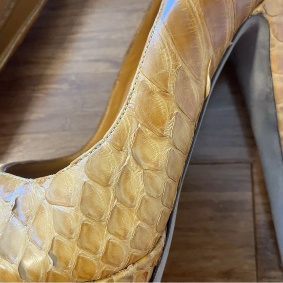 Sergio Rossi Snake Print Platform Heels Size 5 High Heel Pumps Designer Shoes - Picture 7 of 15